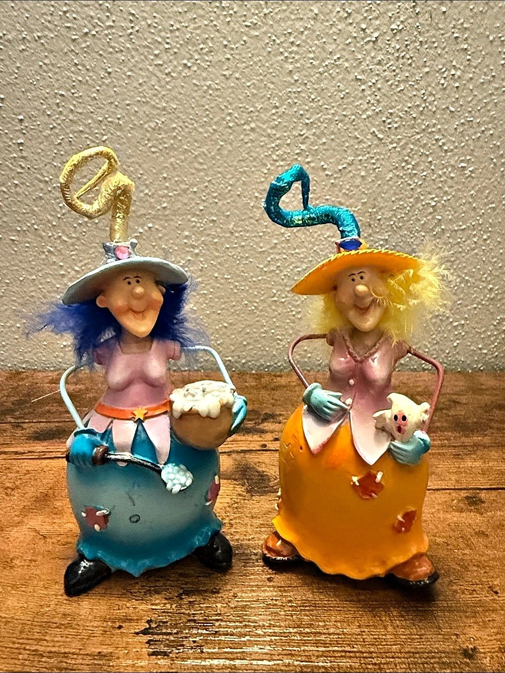 Greenbrier International Halloween Witch Figurine Set of 2 Polystone Decor